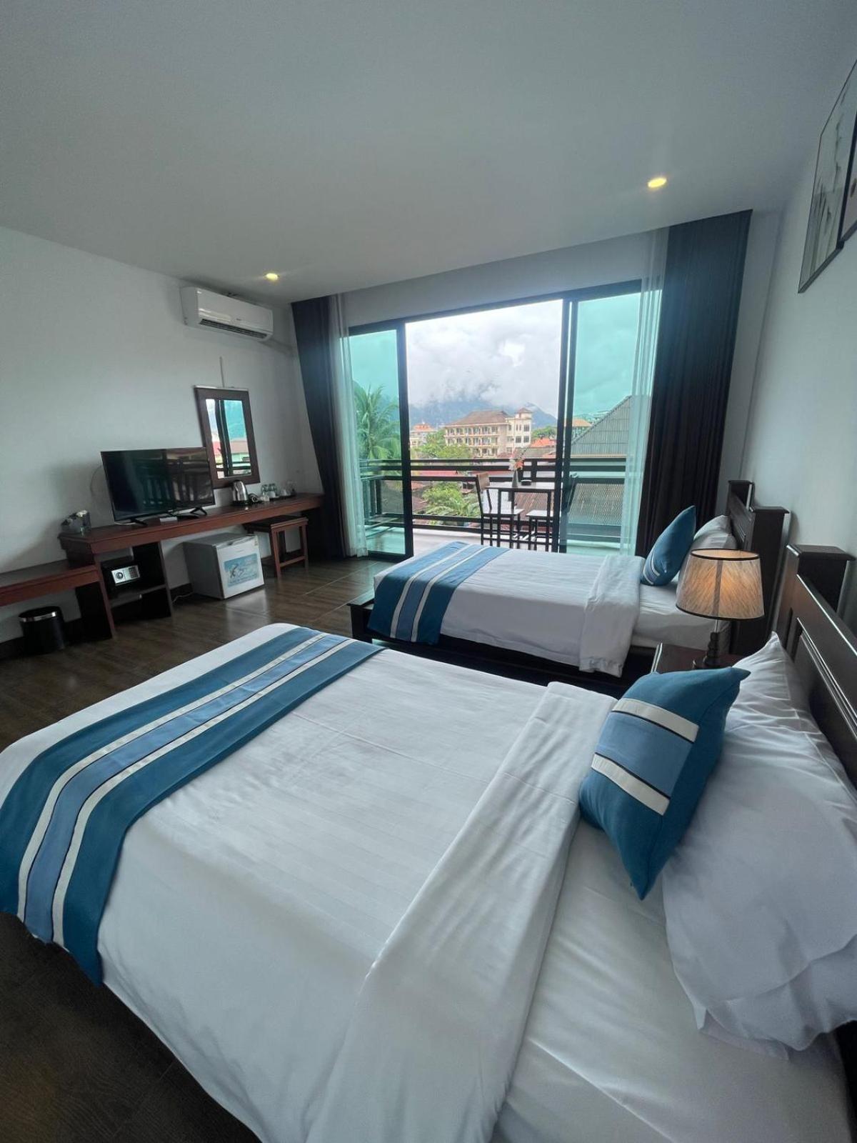 Vang Vieng Topview Hotel Eksteriør bilde